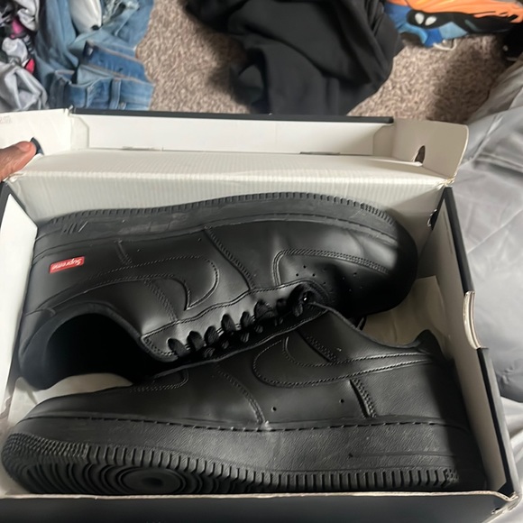 Supreme Other - Black supreme Air Force 1s